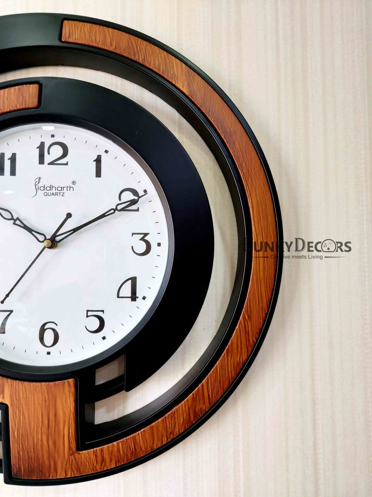 FunkyDecors Round Elegant Design Wall Clock Watch Decor For Home Office And Gifts 47 Cm Tall