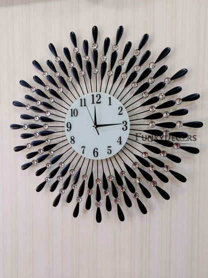 Funkytradition Royal Black 3D Peacock Wall Clock For Home Office Decor And Gifts 70 Cm Tall Clocks