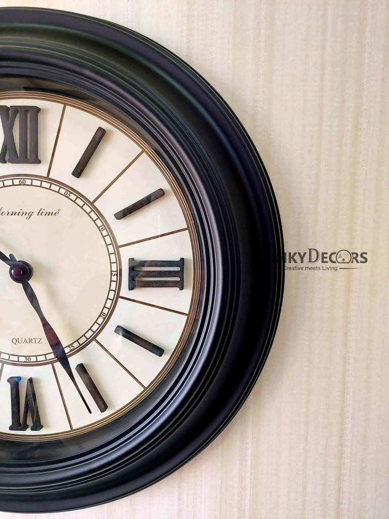 FunkyDecors Royal Designer Big Font Roman Wall Clock Watch Decor For Home Office And Gifts 40 Cm