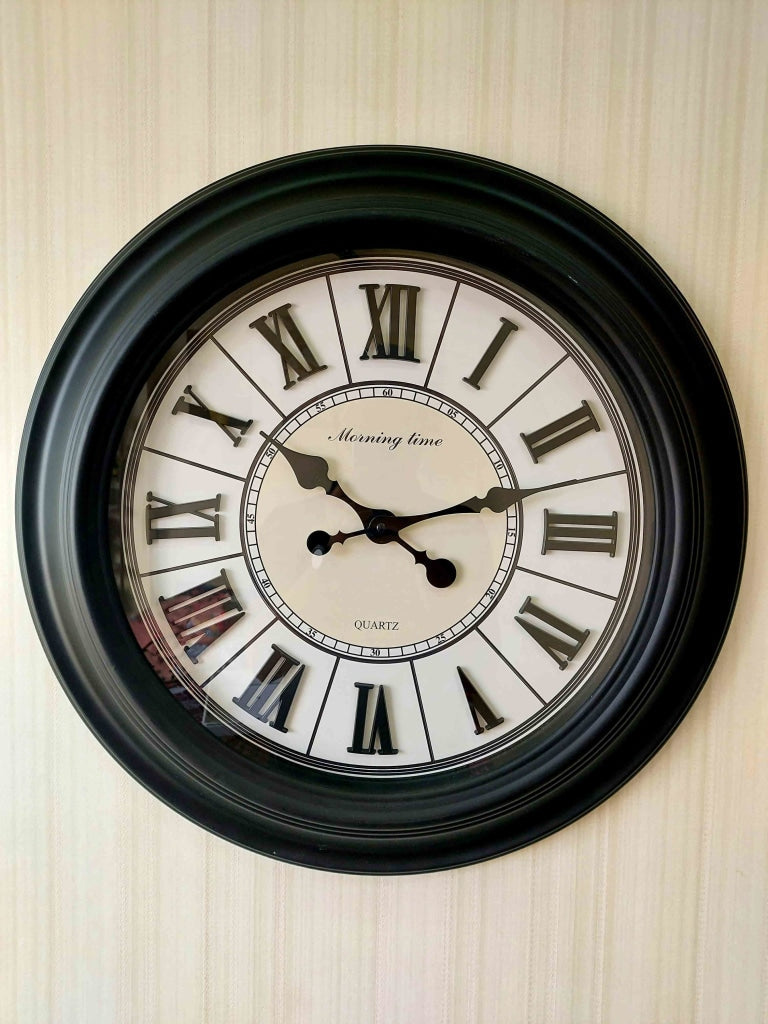 FunkyDecors Royal Designer Big Font Roman Wall Clock Watch Decor For Home Office And Gifts 55 Cm