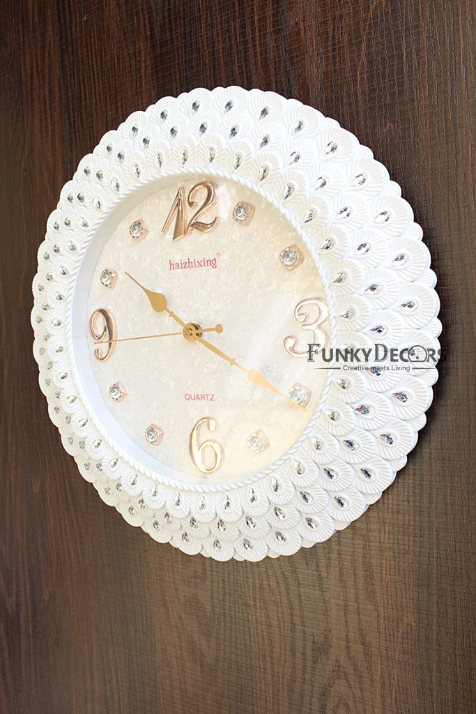 Funkytradition Royal Pearl White Wall Clock Watch Decor For Home Office And Gifts 43 Cm Tall Clocks