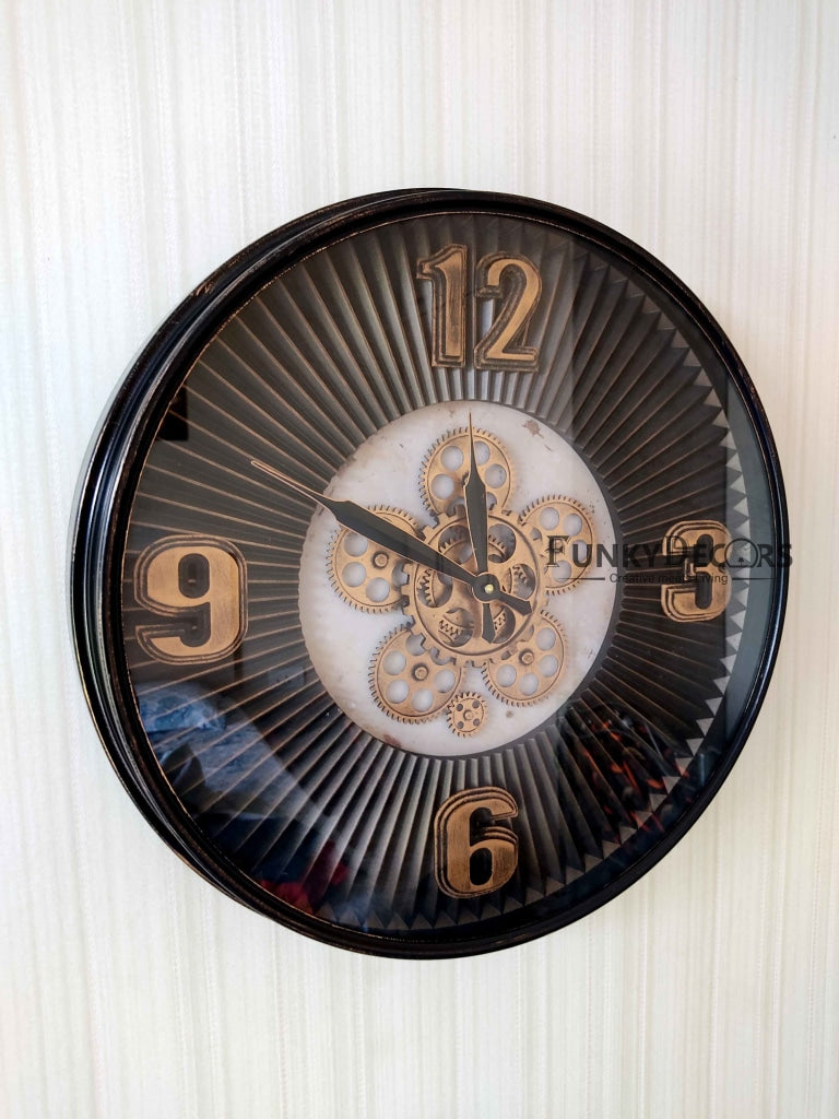 Funkytradition Royal Retro Style Metal Wall Clock With Glass Frame And Moving Gear Chronograph