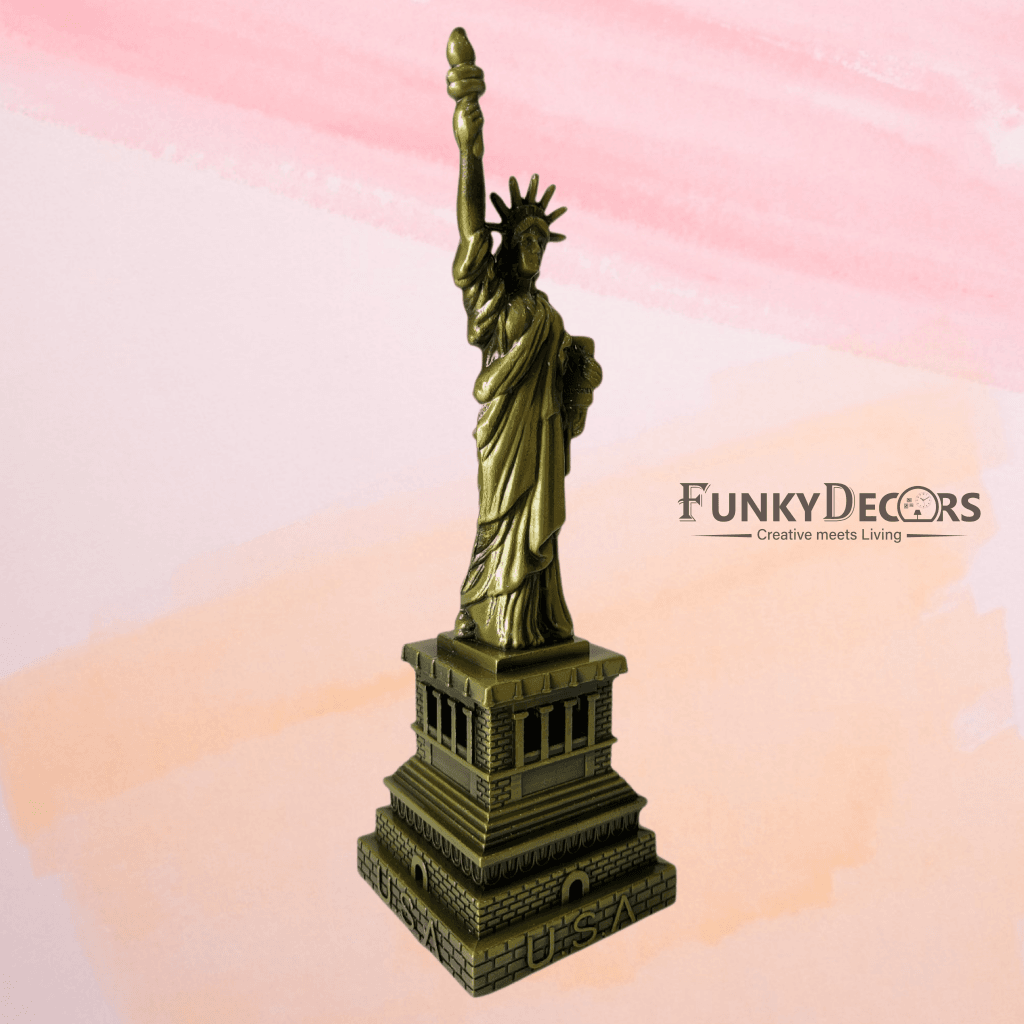 FunkyDecors Statue Of Liberty New York City Showpiece For Home Office Decor And Anniversary