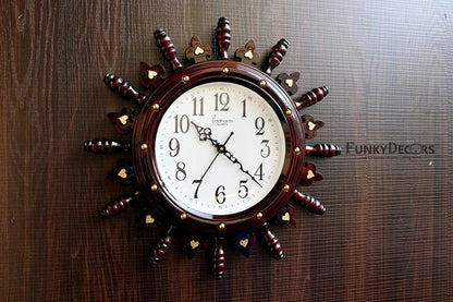 Funkytradition Vintage Battle Shield Decorative Retro Round Ship Steering Shape Plastic Pendulum