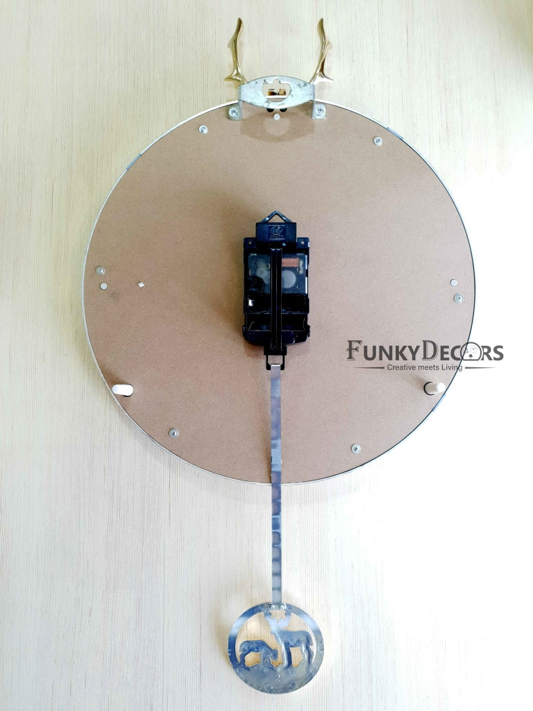 Funkytradition White Golden Reindeer Pendulum Wall Clock Watch Decor For Home Office And Gifts 65 Cm