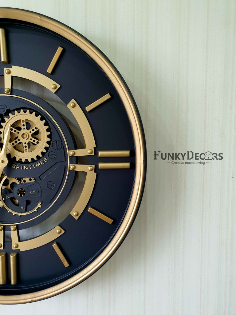 Royal Retro Style Metal Wall Clock With Glass Frame And Moving Gear Chronograph Working Watch 60 Cm